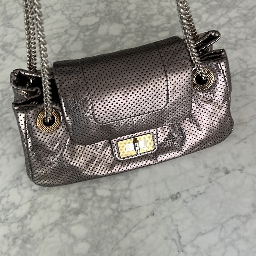 CHANEL Metallic Perforated Drill 2.55 Reissue Chain Classic Flap Bag Silver 🖤 - Picture 3 of 17